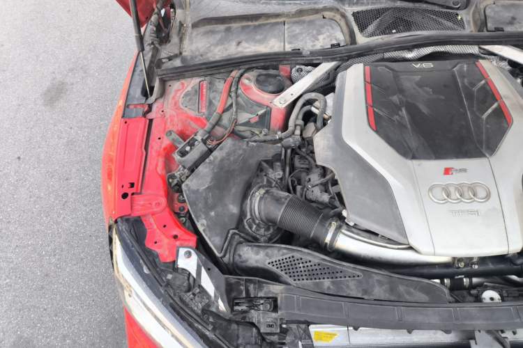 Used Audi RS 5 2019 RS 5 2.9T Coupe Engine Bay Right
