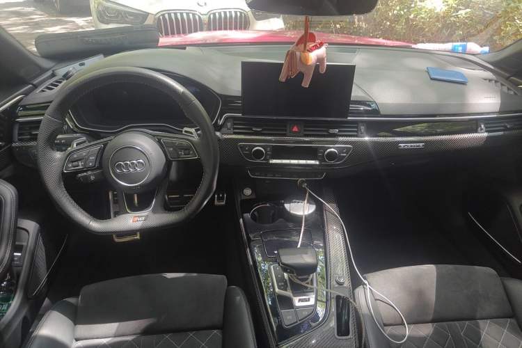 Used Audi RS 5 2020 RS 5 2.9T Sportback Center Console