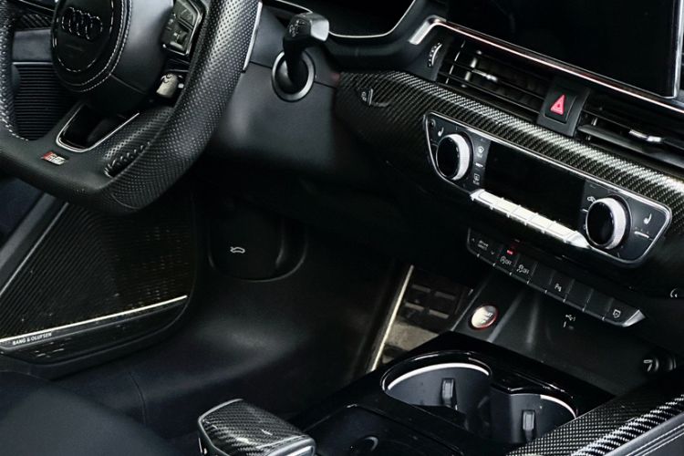 Used Audi RS 5 2020 RS 5 2.9T Coupe Interior 4