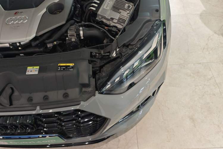 Used Audi RS 5 2020 RS 5 2.9T Coupe Engine Bay Left