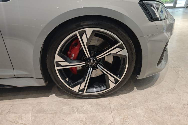 Used Audi RS 5 2020 RS 5 2.9T Coupe Right Front Wheel Hub