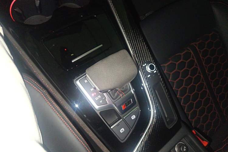 Used Audi RS 5 2021 RS 5 2.9T Sportback Obsidian Edition Gear Lever