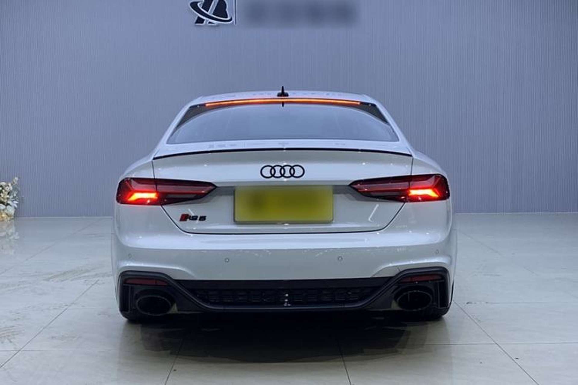 Used Audi RS 5 2021 RS 5 2.9T Coupe Dark Gold Edition Exterior 3