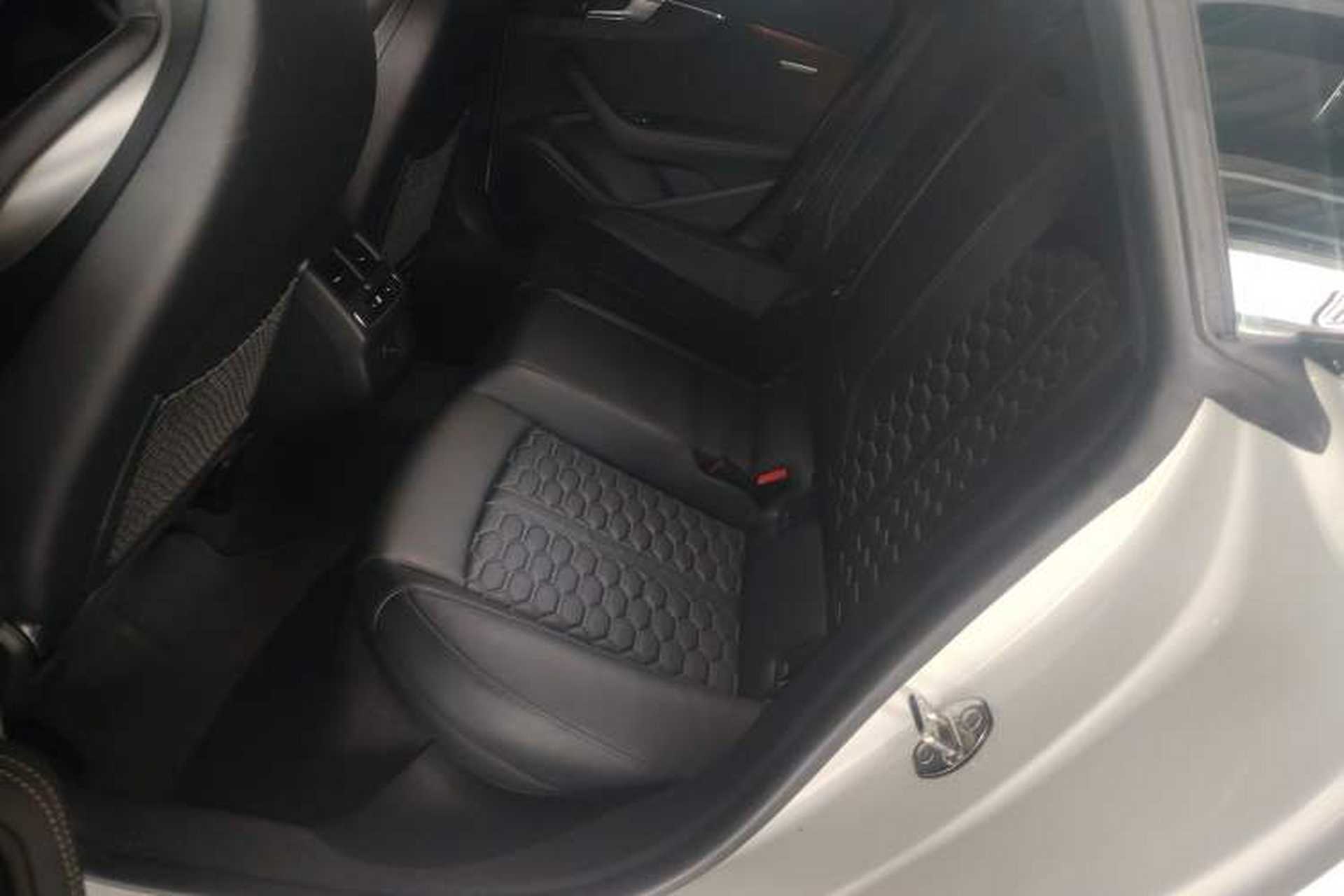 Used Audi RS 5 2021 RS 5 2.9T Sportback Dark Gold Edition Interior 4