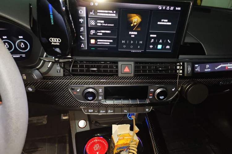 Used Audi RS 5 2022 RS 5 2.9T Sportback Dark Gold Edition Audio And AC Panel