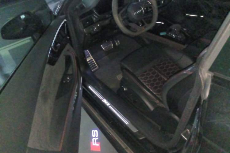 Used Audi RS 5 2022 RS 5 2.9T Coupe Obsidian Edition Driver Seat