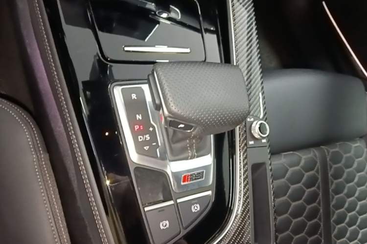 Used Audi RS 5 2022 RS 5 2.9T Sportback Dark Gold Edition Gear Lever