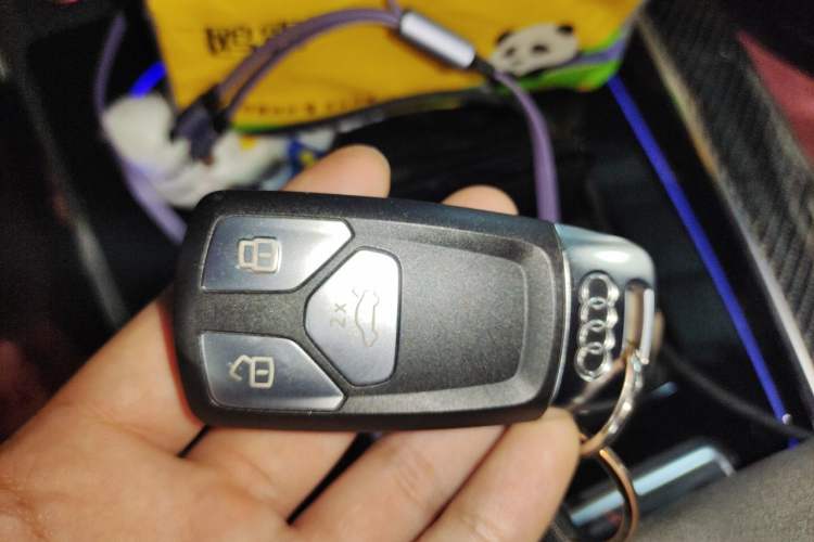 Used Audi RS 5 2022 RS 5 2.9T Sportback Obsidian Edition Vehicle Key