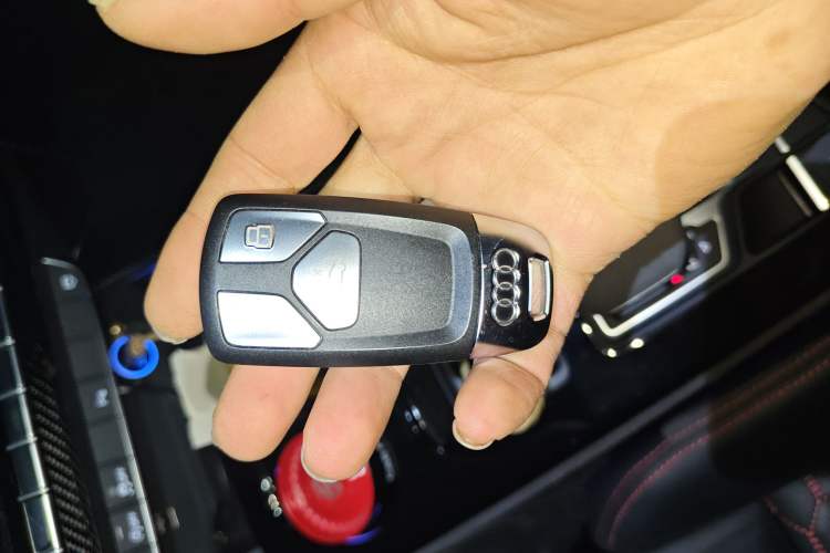 Used Audi RS 5 2022 RS 5 2.9T Sportback Dark Gold Edition Vehicle Key