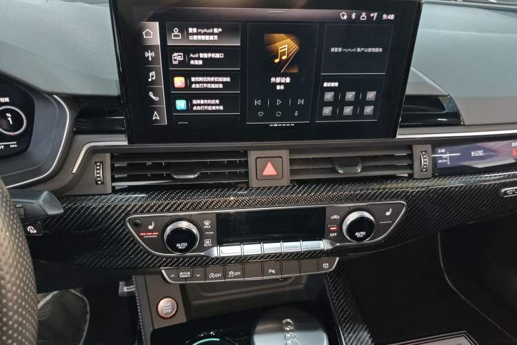 Used Audi RS 5 2022 RS 5 2.9T Sportback Dark Gold Edition Audio And AC Panel