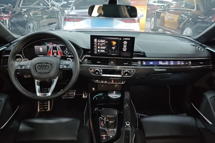 Used Audi RS 5 2022 RS 5 2.9T Sportback Dark Gold Edition Center Console