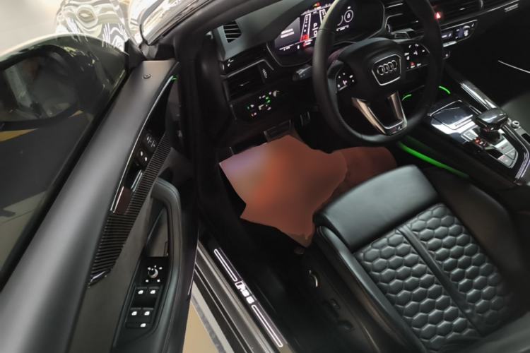 Used Audi RS 5 2022 RS 5 2.9T Sportback Dark Gold Edition Driver Seat