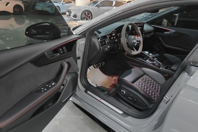 Used Audi RS 5 2022 RS 5 2.9T Sportback Obsidian Edition Driver Seat