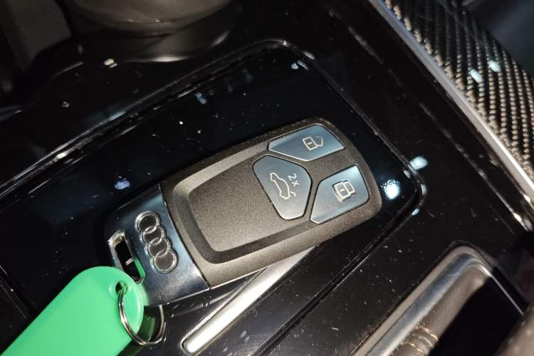 Used Audi RS 5 2022 RS 5 2.9T Sportback Dark Gold Edition Vehicle Key