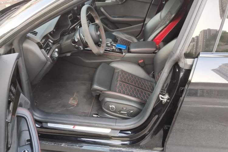 Used Audi RS 5 2023 RS 5 2.9T Sportback Obsidian Edition Driver Seat