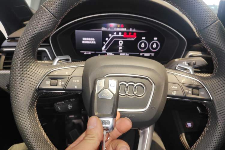 Used Audi RS 5 2023 RS 5 2.9T Sportback Dark Gold Edition Interior 1