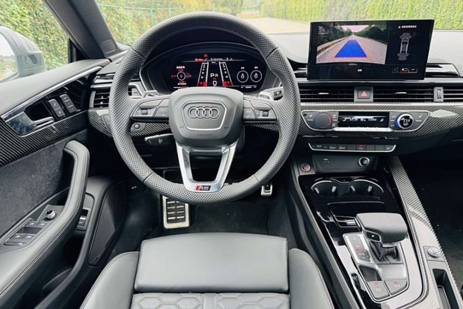 Used Audi RS 5 2023 RS 5 2.9T Sportback Dark Gold Edition Interior 2