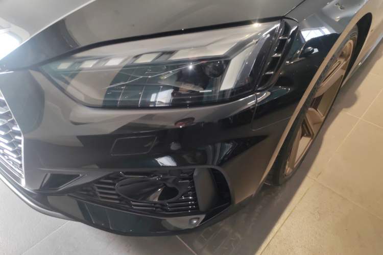 Used Audi RS 5 2023 RS 5 2.9T Coupe Dark Gold Edition Left Front Headlight