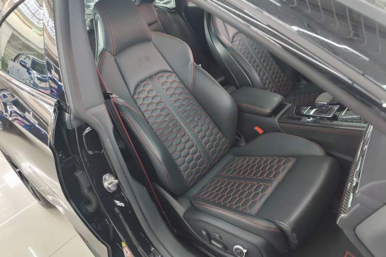 Used Audi RS 5 2023 RS 5 2.9T Sportback Standard Edition Right Front Seat