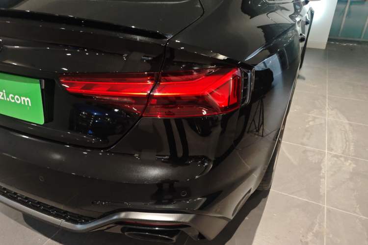 Used Audi RS 5 2023 RS 5 2.9T Sportback Dark Gold Edition Right Rear Taillight