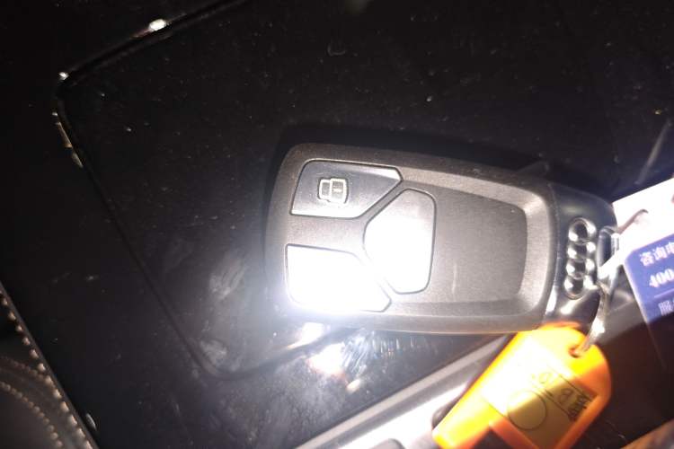 Used Audi RS 5 2023 RS 5 2.9T Sportback Dark Gold Edition Vehicle Key