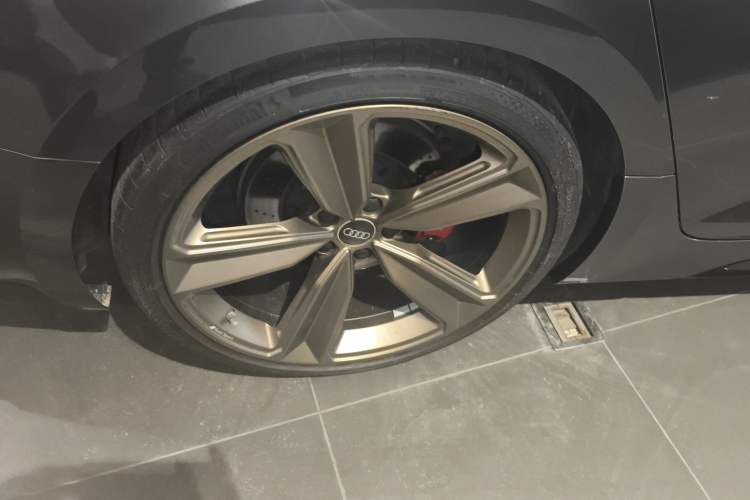Used Audi RS 5 2023 RS 5 2.9T Sportback Dark Gold Edition Exterior 8