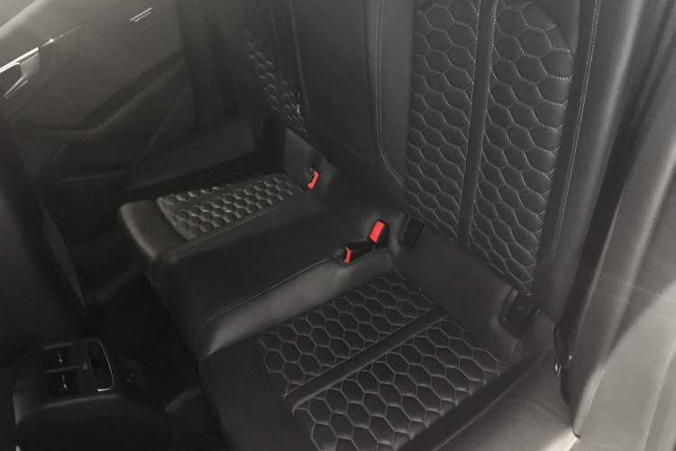 Used Audi RS 5 2023 RS 5 2.9T Sportback Dark Gold Edition Interior 4