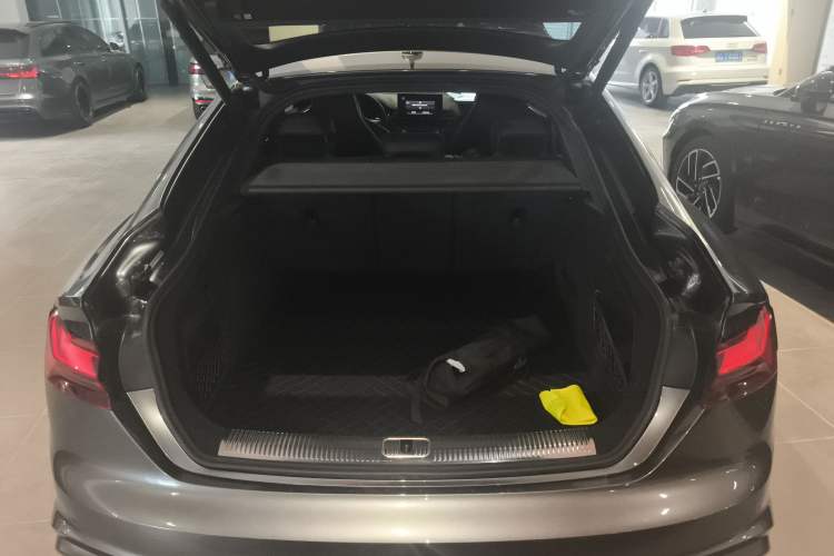 Used Audi RS 5 2023 RS 5 2.9T Sportback Dark Gold Edition Trunk