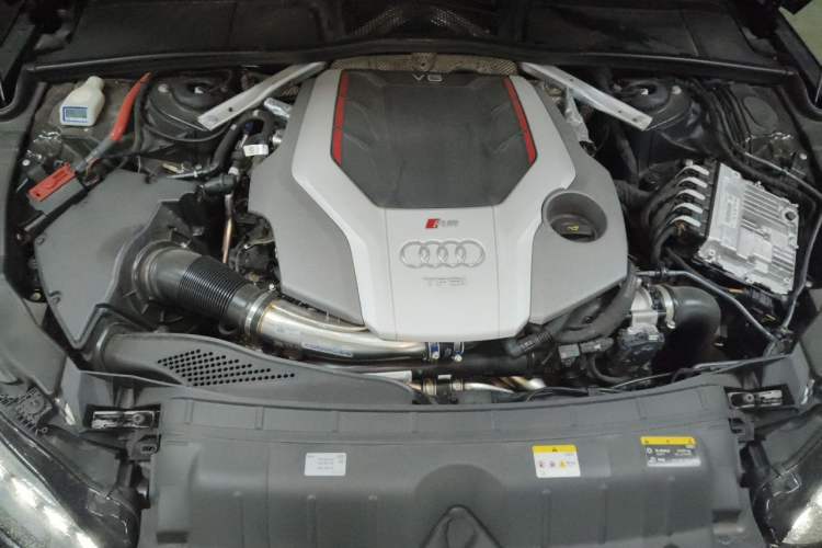 Used Audi RS 5 2024 RS 5 2.9T Sportback Performance Edition Engine Bay
