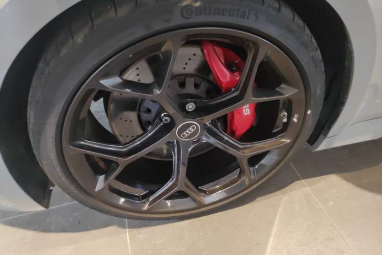 Used Audi RS 5 2024 RS 5 2.9T Sportback Performance Edition Left Front Wheel Hub