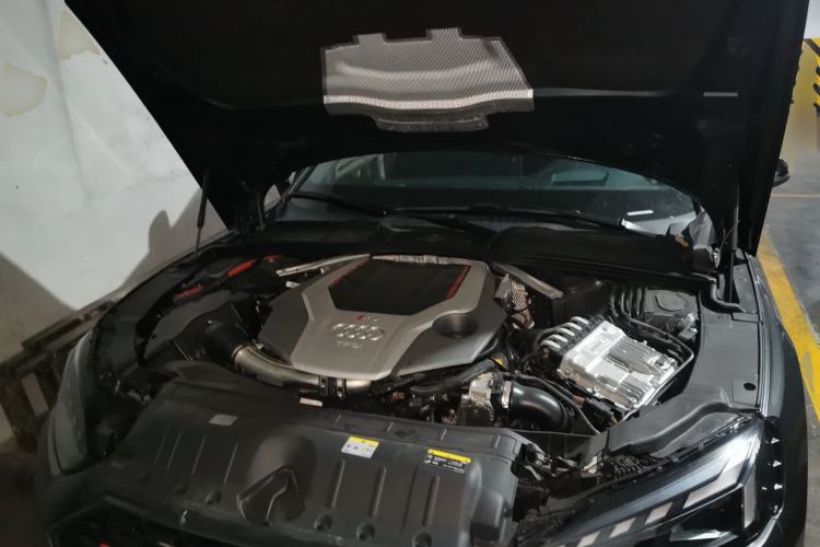 Used Audi RS 5 2024 RS 5 2.9T Coupe Standard Edition Engine Bay