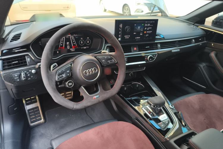 Used Audi RS 5 2024 RS 5 2.9T Coupe Performance Edition Center Console