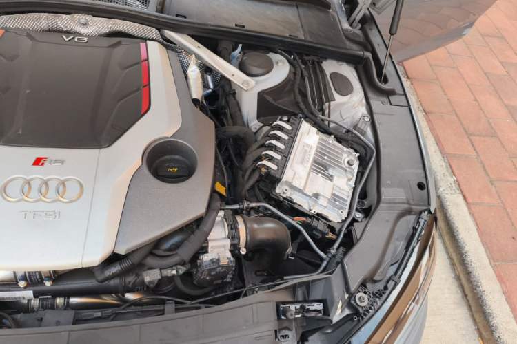 Used Audi RS 5 2024 RS 5 2.9T Coupe Performance Edition Engine Bay Left