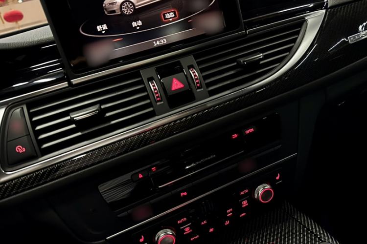 Used Audi RS 6 2016 RS 6 4.0T Avant Audio And AC Panel