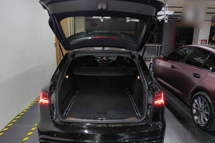Used Audi RS 6 2016 RS 6 4.0T Avant Trunk