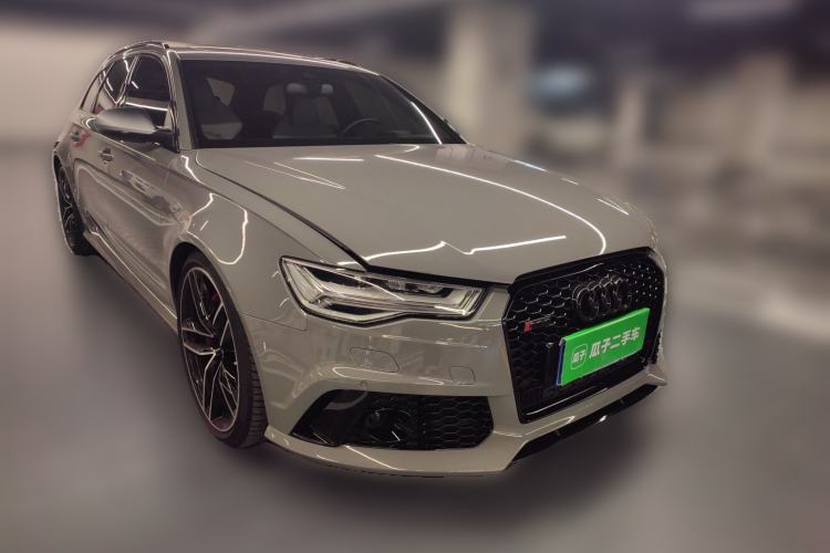 Used Audi RS 6 2016 RS 6 4.0T Avant Front Right 45 Deg