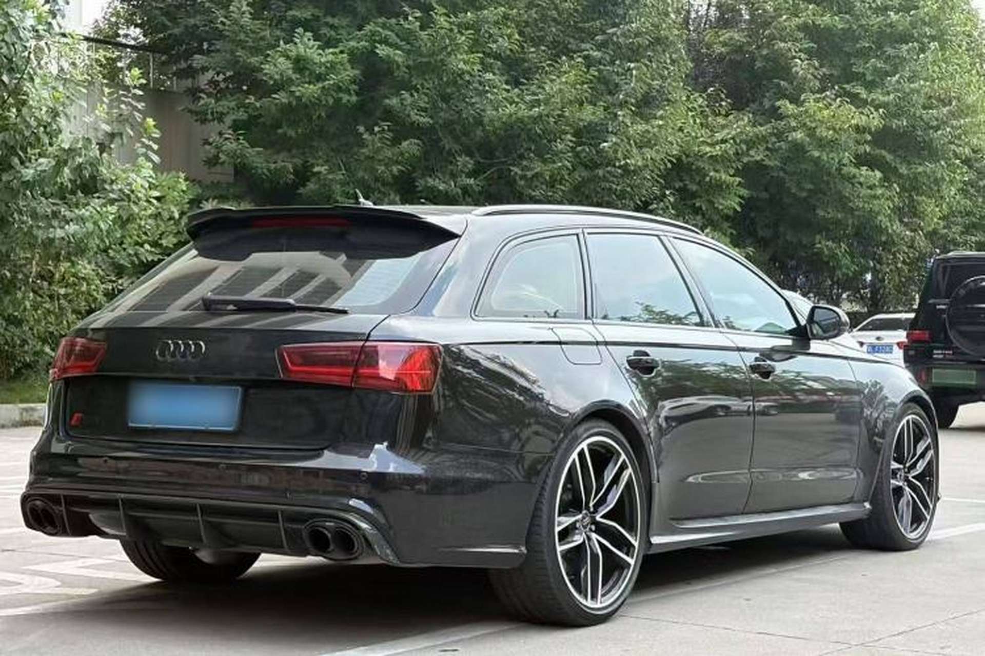 Used Audi RS 6 2018 RS 6 4.0T Avant Prestige Sports Limited Edition Exterior 4