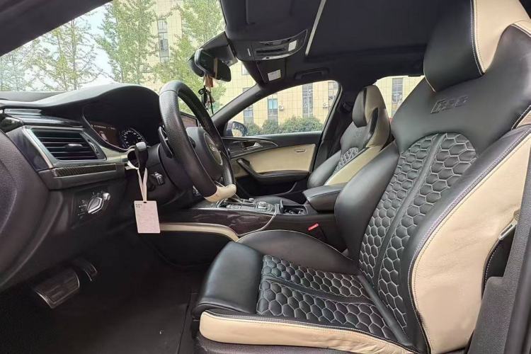 Used Audi RS 6 2018 RS 6 4.0T Avant Prestige Sports Limited Edition Interior 2