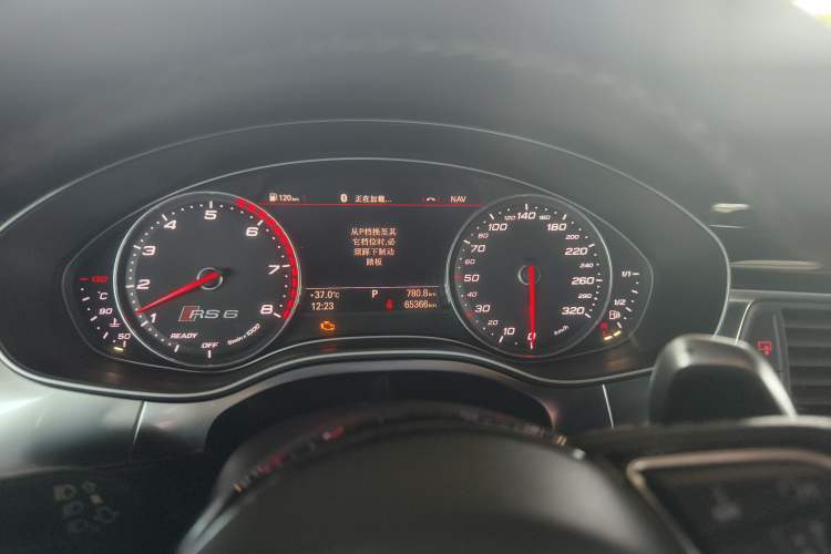 Used Audi RS 6 2018 RS 6 4.0T Avant Prestige Sports Limited Edition Odometer Close Up