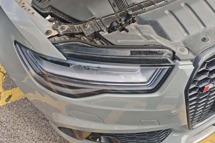 Used Audi RS 6 2018 RS 6 4.0T Avant Prestige Sports Limited Edition Right Front Headlight