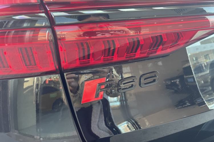 Used Audi RS 6 2021 RS 6 4.0T Avant Exterior 5