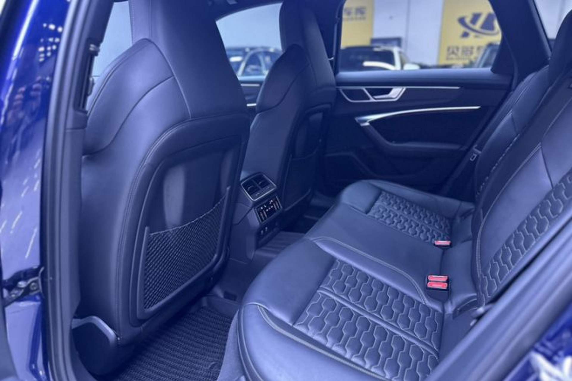 Used Audi RS 6 2021 RS 6 4.0T Avant Interior 4