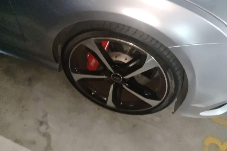Used Audi RS 7 2016 RS 7 4.0T Sportback Right Front Wheel Hub