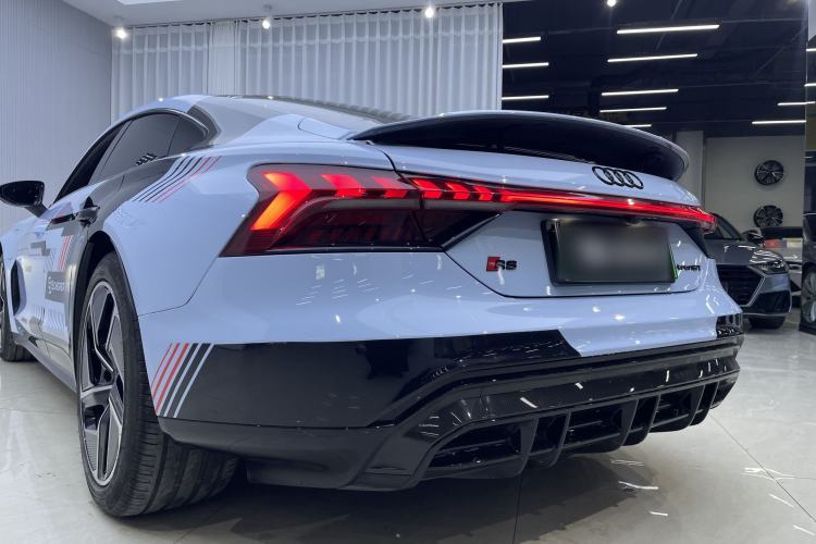 Used Audi RS e-tron GT 2023 Basic Model Exterior 2