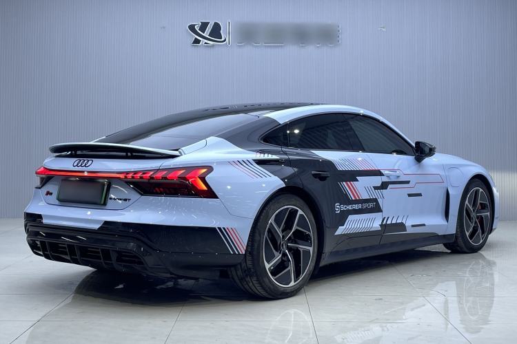 Used Audi RS e-tron GT 2023 Basic Model Exterior 3