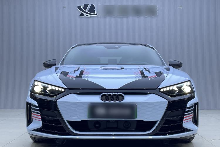 Used Audi RS e-tron GT 2023 Basic Model Exterior 4