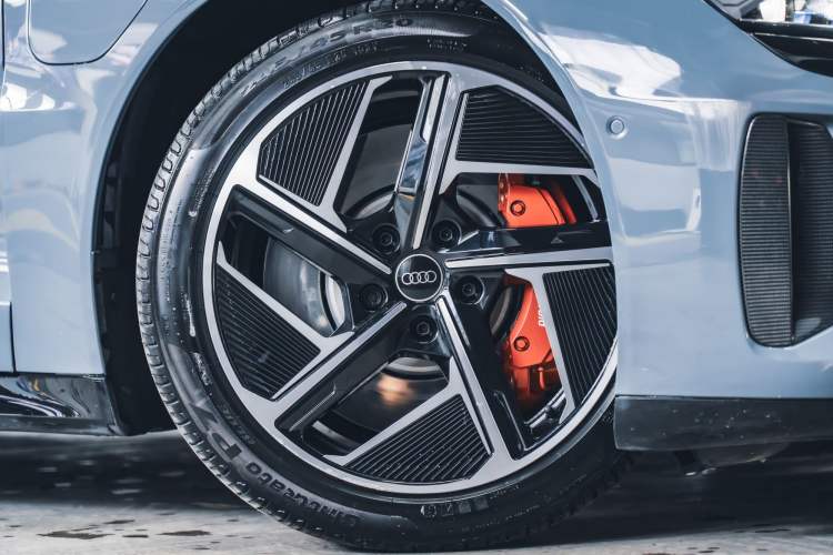Used Audi RS e-tron GT 2023 Basic Model Exterior 6