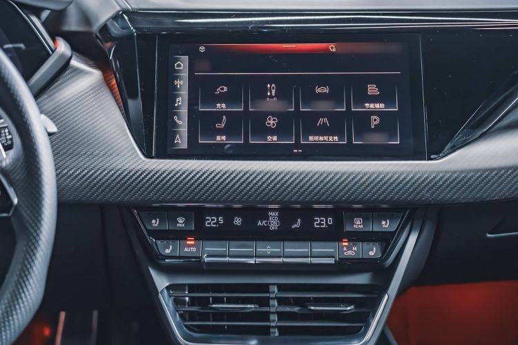 Used Audi RS e-tron GT 2023 Basic Model Interior 4