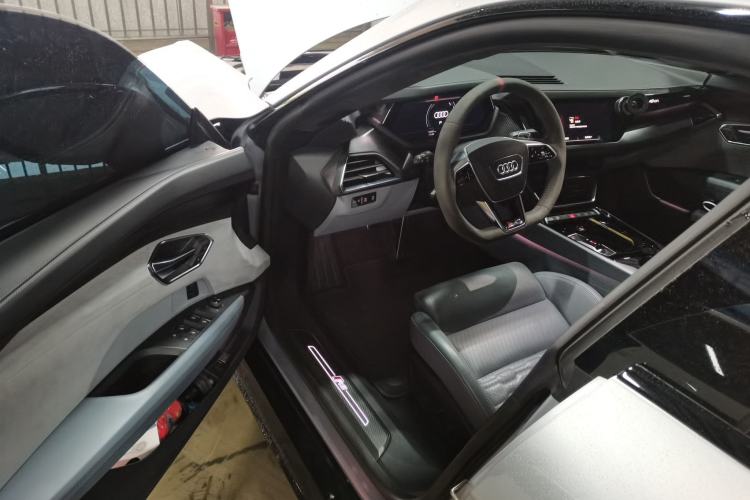 Used Audi RS e-tron GT 2023 Basic Model Driver Seat