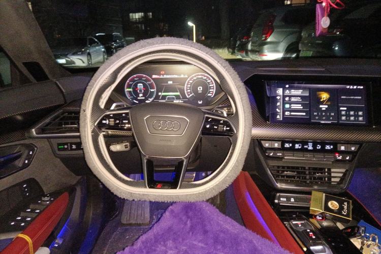 Used Audi RS e-tron GT 2023 Basic Model Steering Wheel
